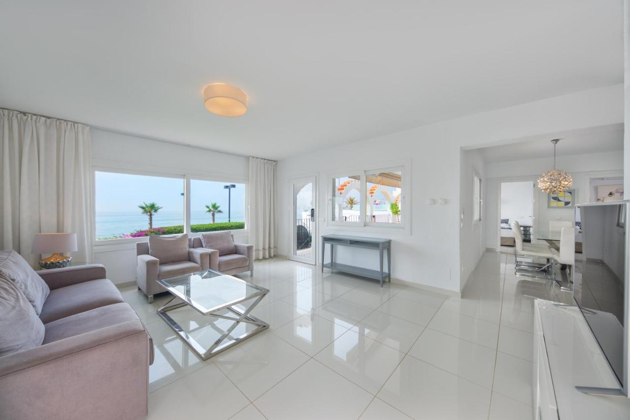 Globales Villa Gardenia Фуeнхирола Екстериор снимка