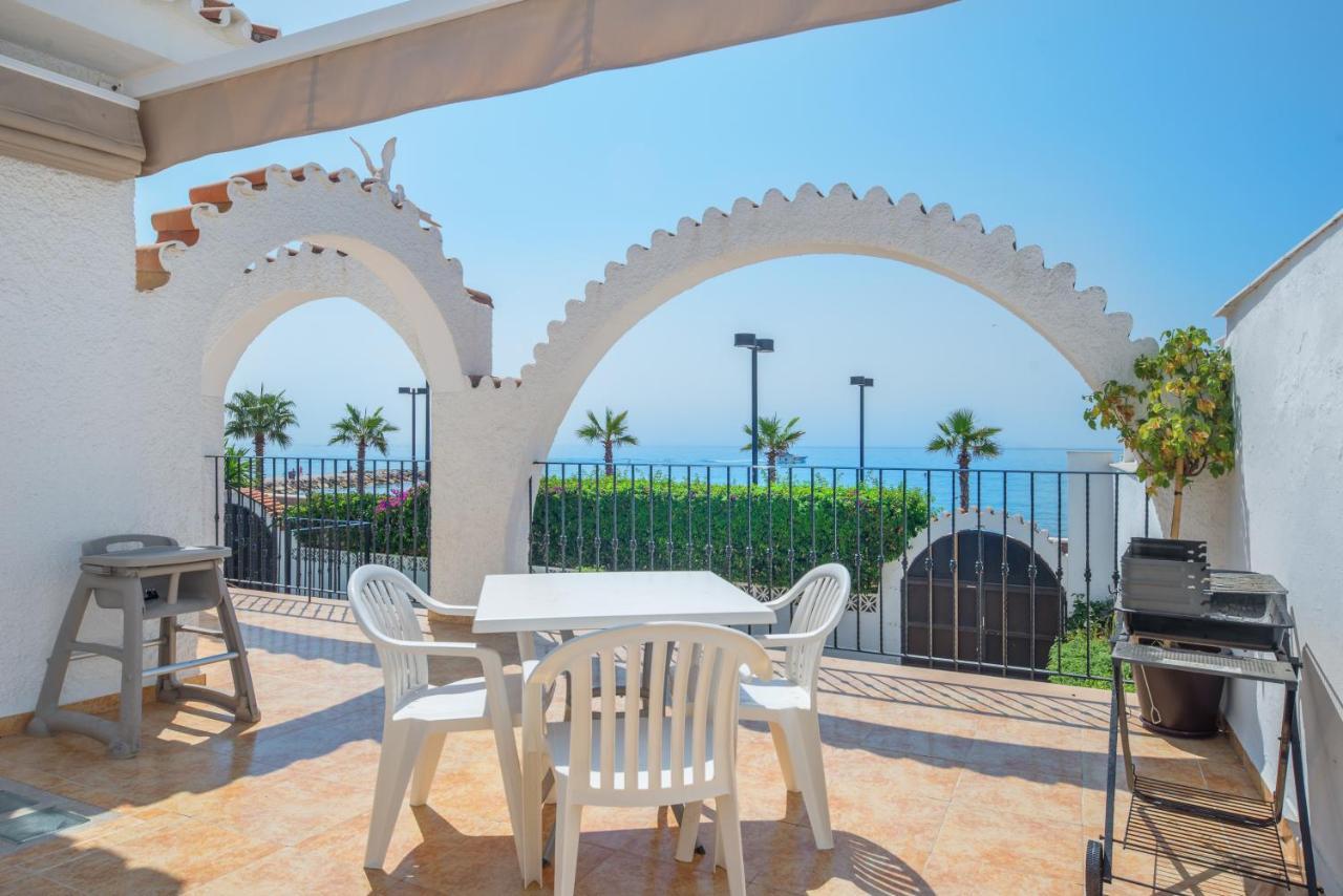Globales Villa Gardenia Фуeнхирола Екстериор снимка